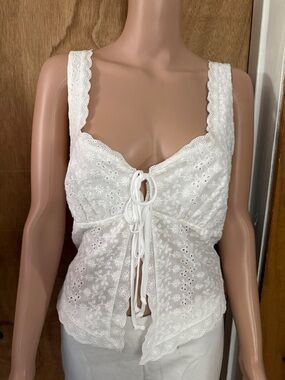 Aeropostale White Eyelet Tie-Front Camisole